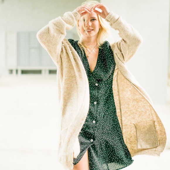 Pearl Cream Cardigan - Picture 8 of 14